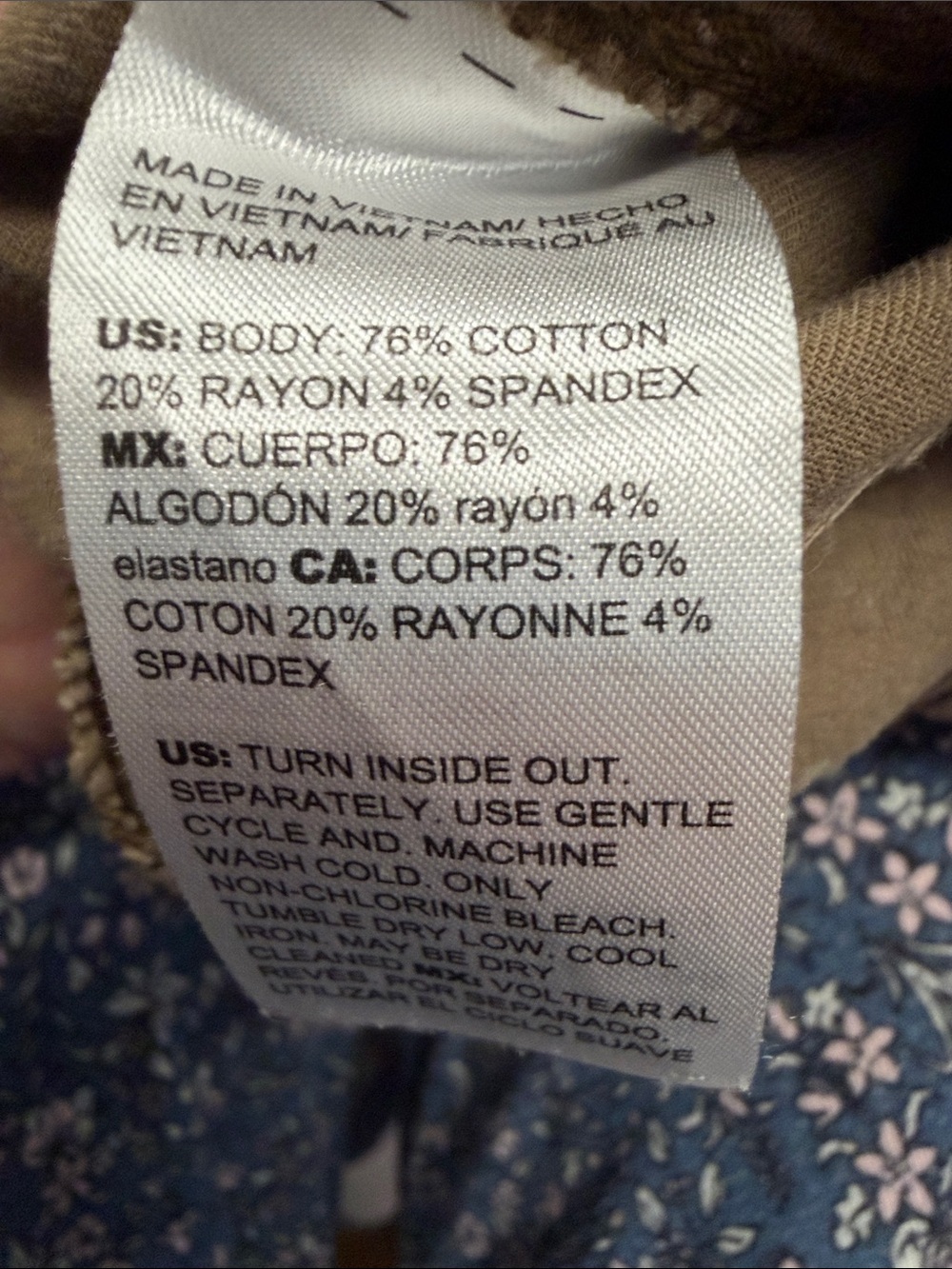 White House Black Market Brown Cargo Pants with Light Floral Motif - Picture 5 of 10